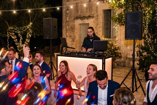 Cesare Valisi - Chitarrista live e DJ