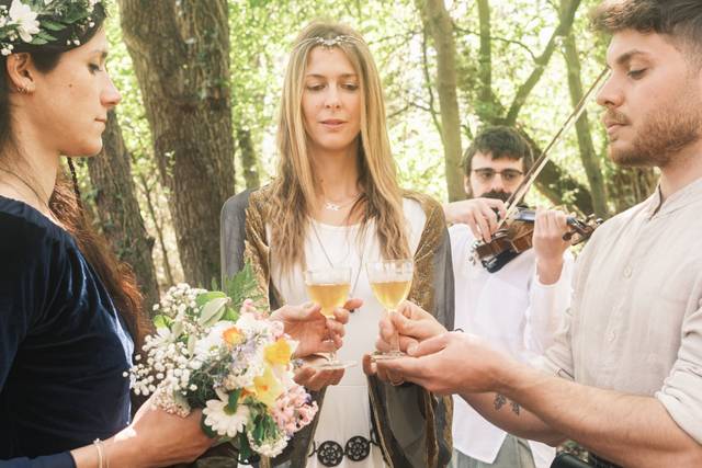 Celebrante Cerimonie simboliche e celtiche - Annemeton