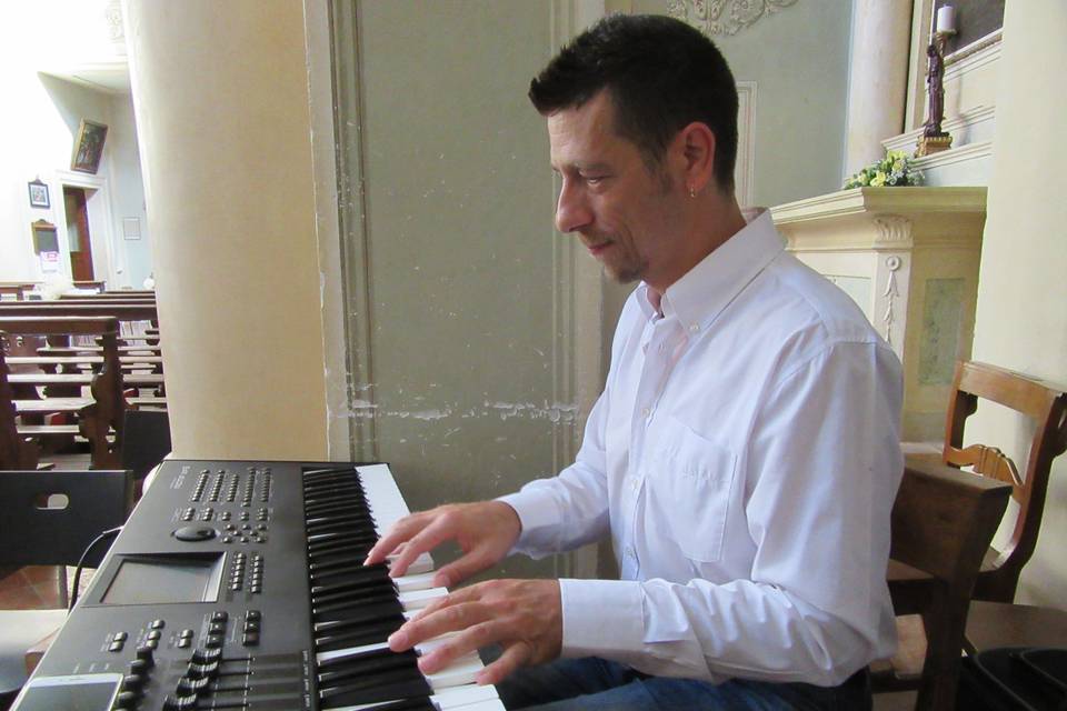 Lorenzo - pianista