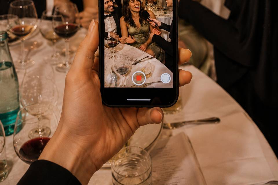 Interviste social agli invitat