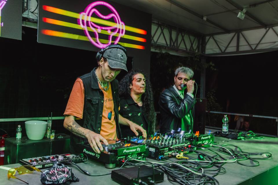 Dj set