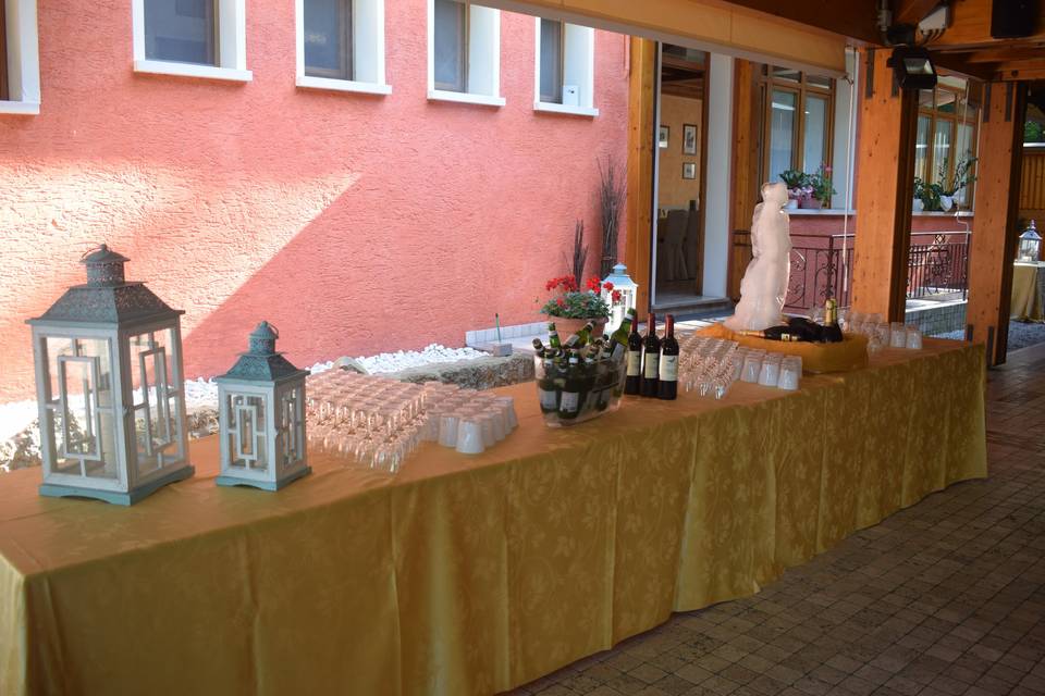 Buffet di aperitivi