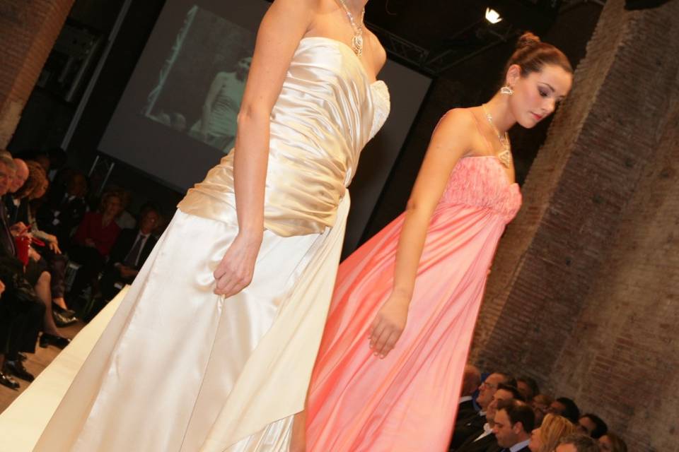 Bustier raso e chiffon rosa
