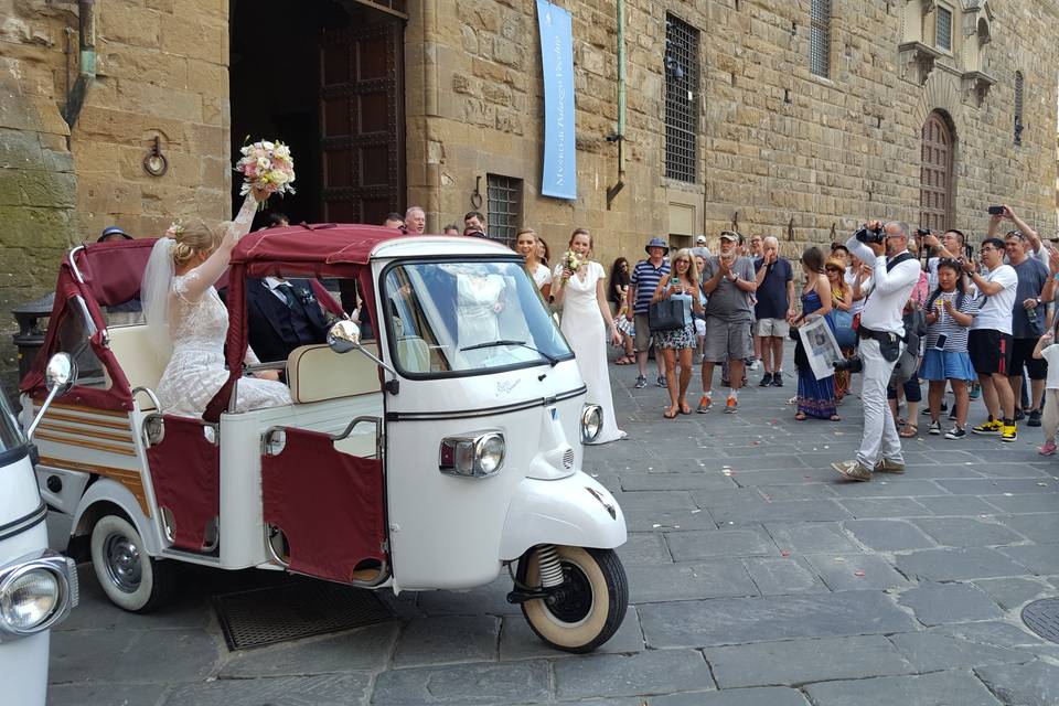 Wedding in Signoria Square