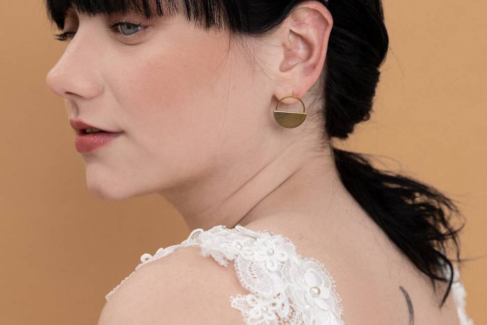 Reìna | Pizzo 3D e perle