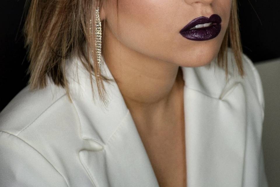 Dark lips