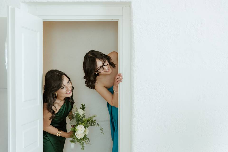 WEDDING MOMENTS