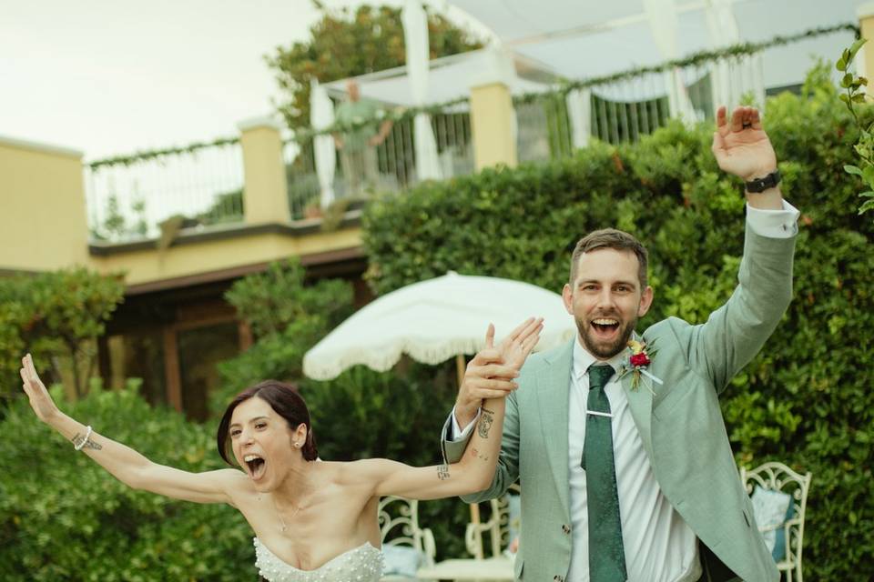 WEDDING MOMENTS