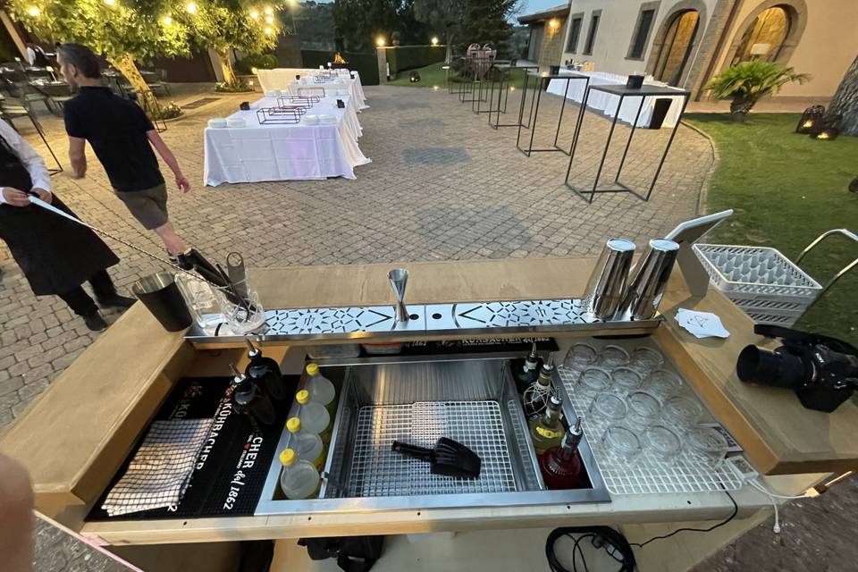 POV Luxury station