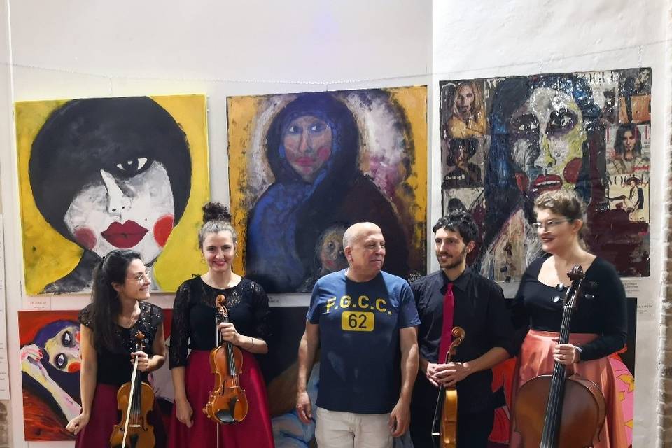 Con l'artista Paul Meccanico