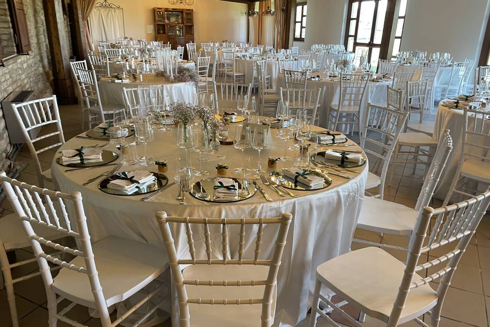 Tavoli rotondi sala interna