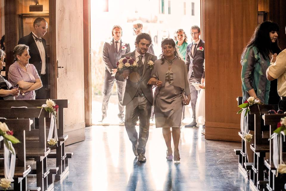 Entrata in chiesa matrimonio