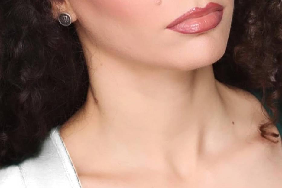 Soft Glam per una sposa natur