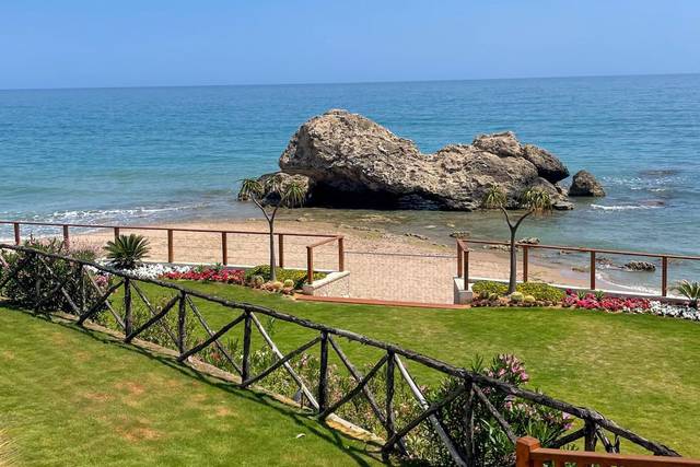 Kayra - Beach & gardens