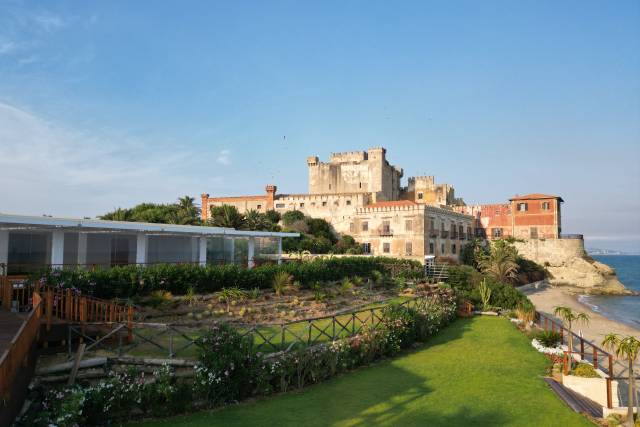 Petramare - Falconara Bay