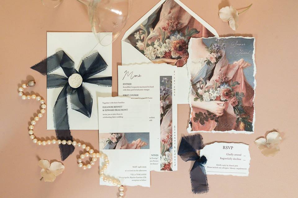 Romantic stationery
