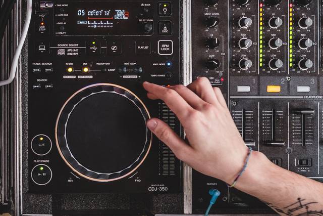 Servizio dj