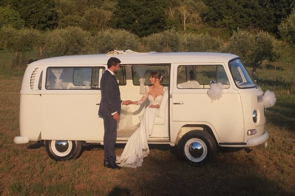 Pulmino VW bianco