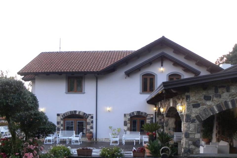 Villa Jomaryan