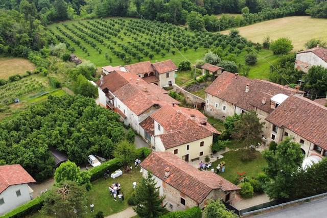 Cascina Berzide