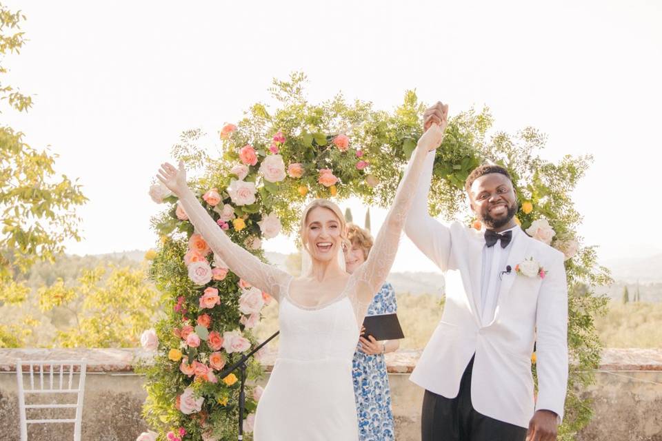 Bride and Groom in Villa