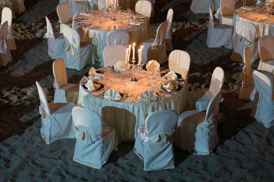 Matrimonio su spiaggia