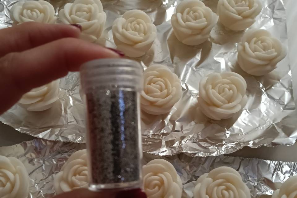 Roselline in cera con brillant