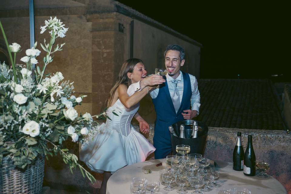 La felicità di un brindisi