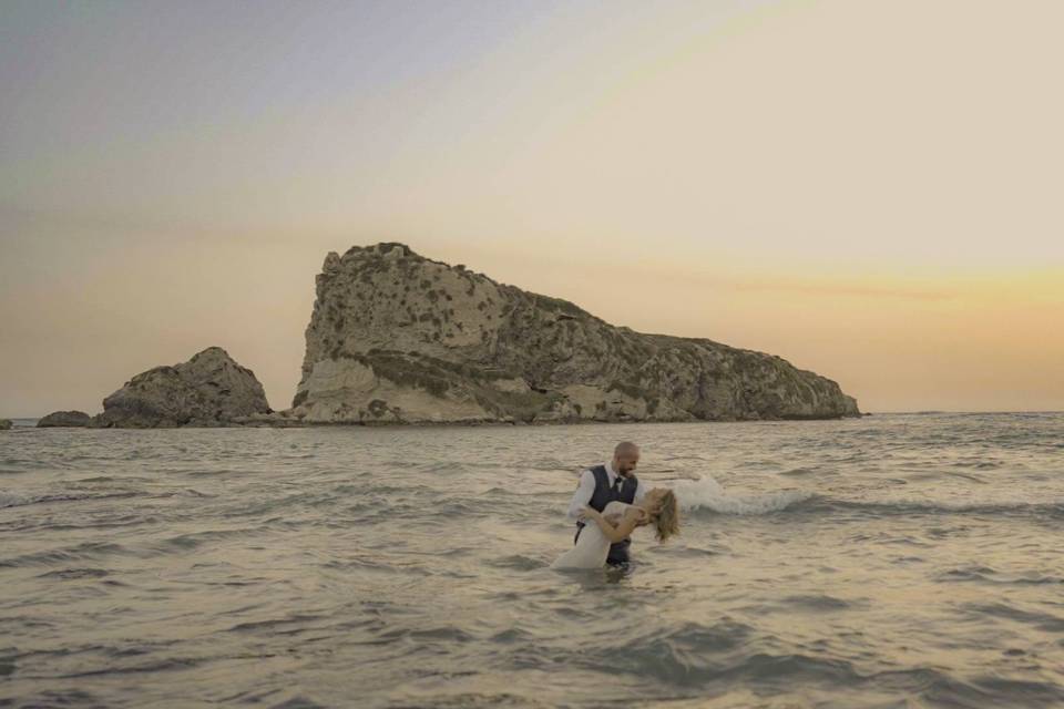 Con tutti gli abiti