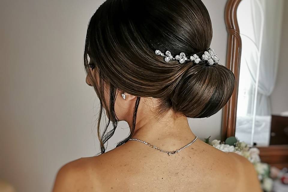 Chignon liscio elegante