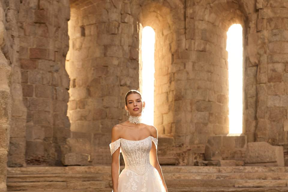 ADRIANA ALIER