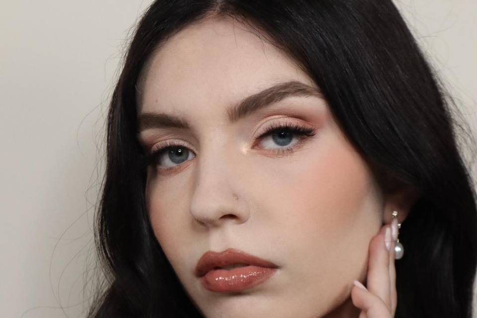 Soft make-up