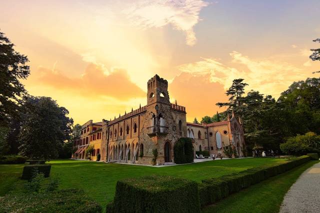 La villa al tramonto