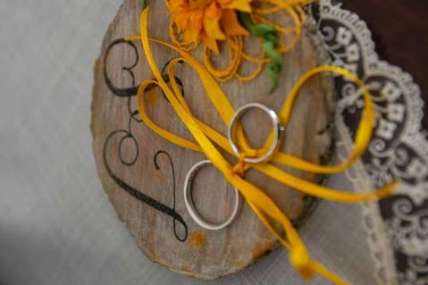 Laura Idee Creative: Matrimonio: cartelli per paggetti e damigelle, cartelli  spiritosi, scatole guestbook