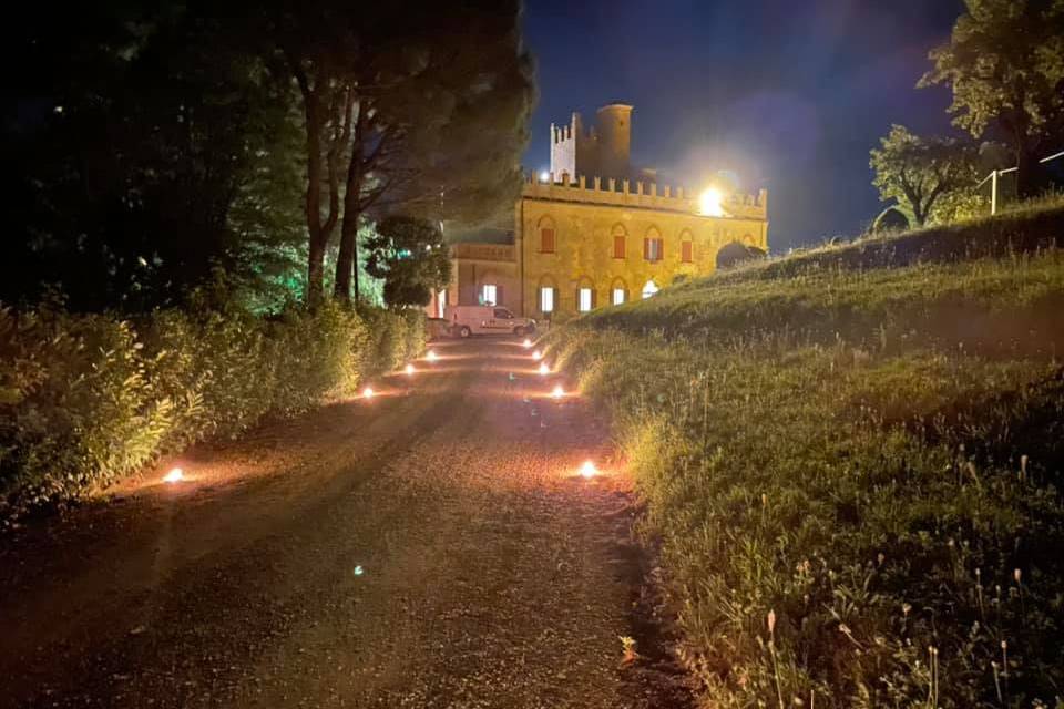 Viale d'ingresso