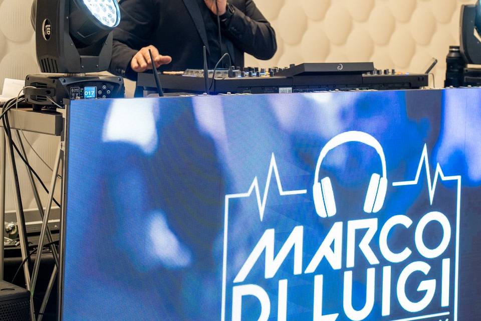Dj