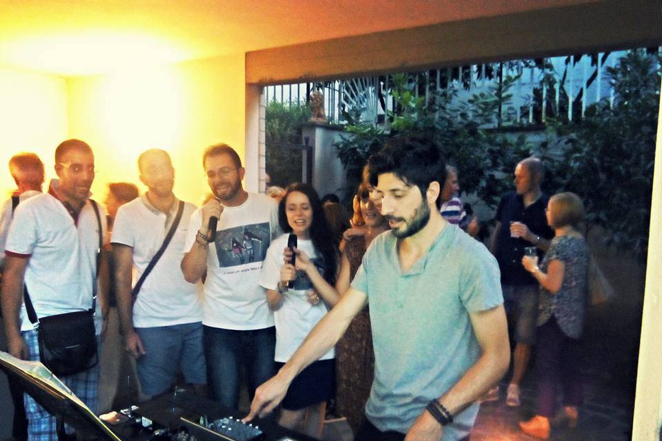 Serenate, animazione e Dj set