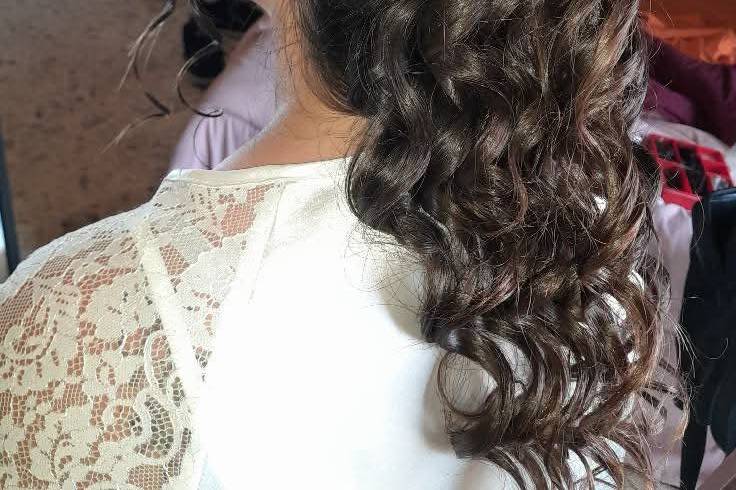 Acconciatura sposa 2025
