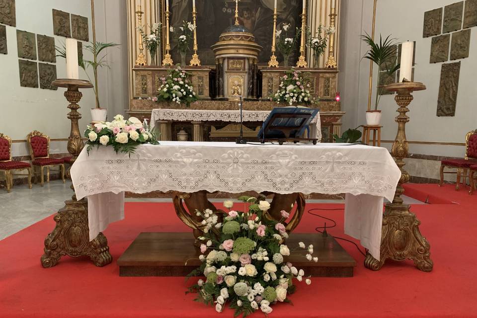 Altare maggiore Partinico