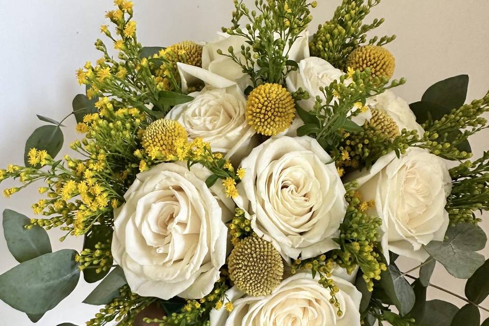 Bouquet bianco e giallo