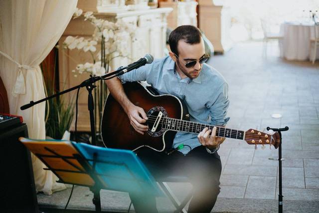 Be Acoustic Trio