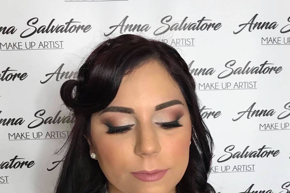 Anna Salvatore Makeup Artist