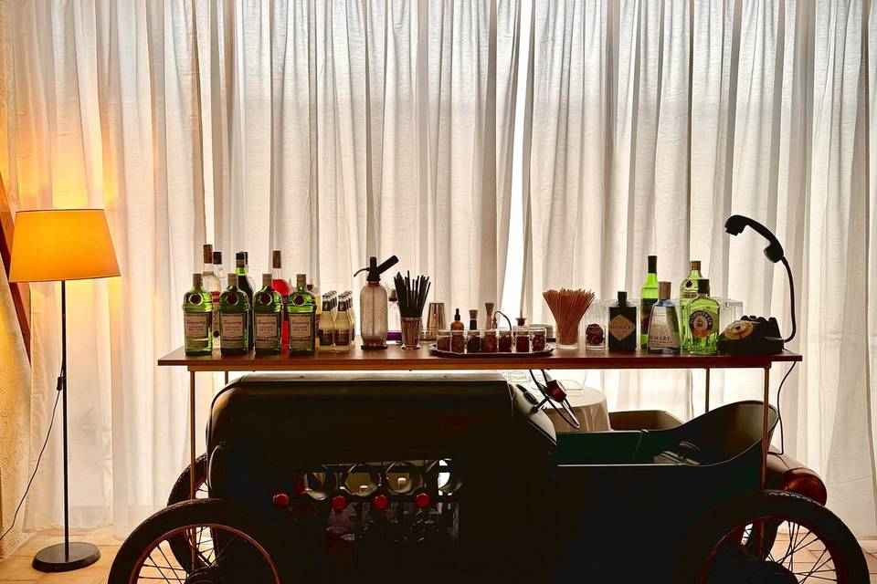 Mixology Catering Bar