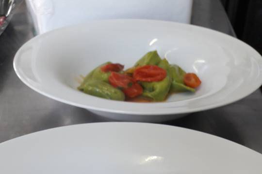 Tortelloni con pomodorini