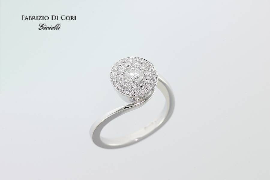 Anello in Oro e Diamanti