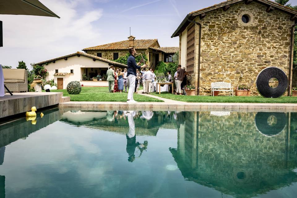 Aperitivo & Pool Party Inglese