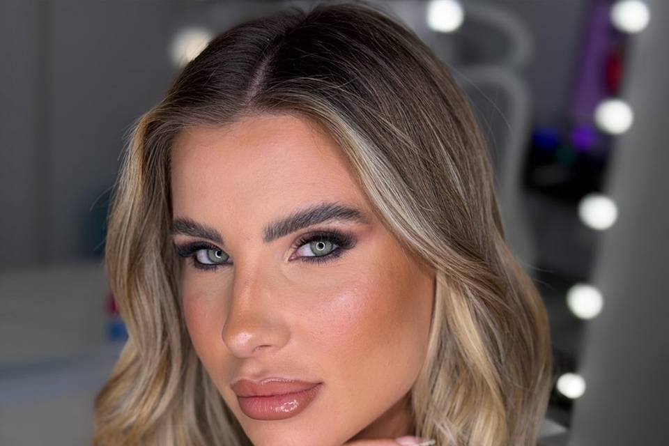 Make-up Shooting