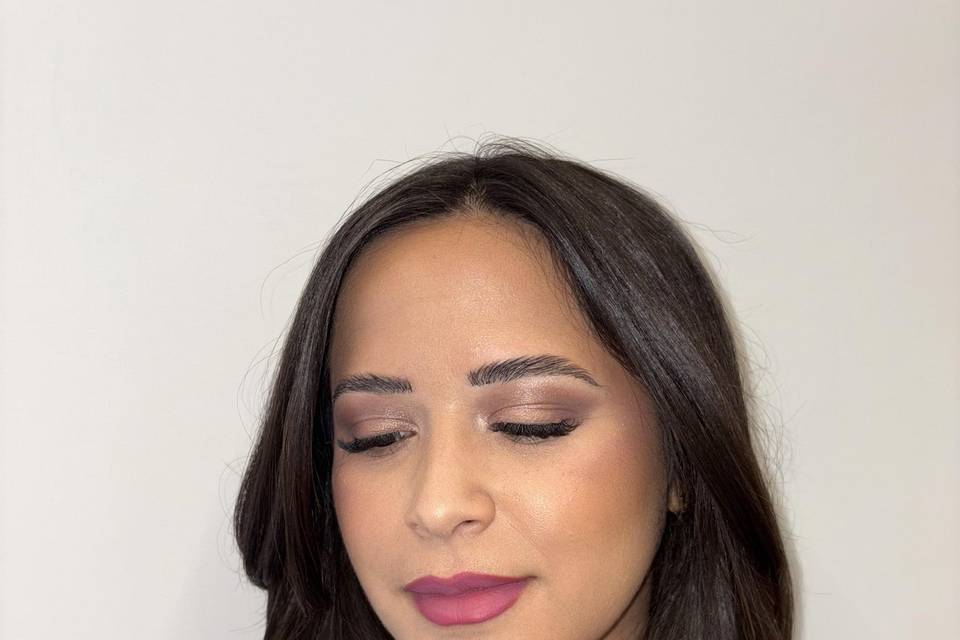 Gloria Ferri Make-up Artist