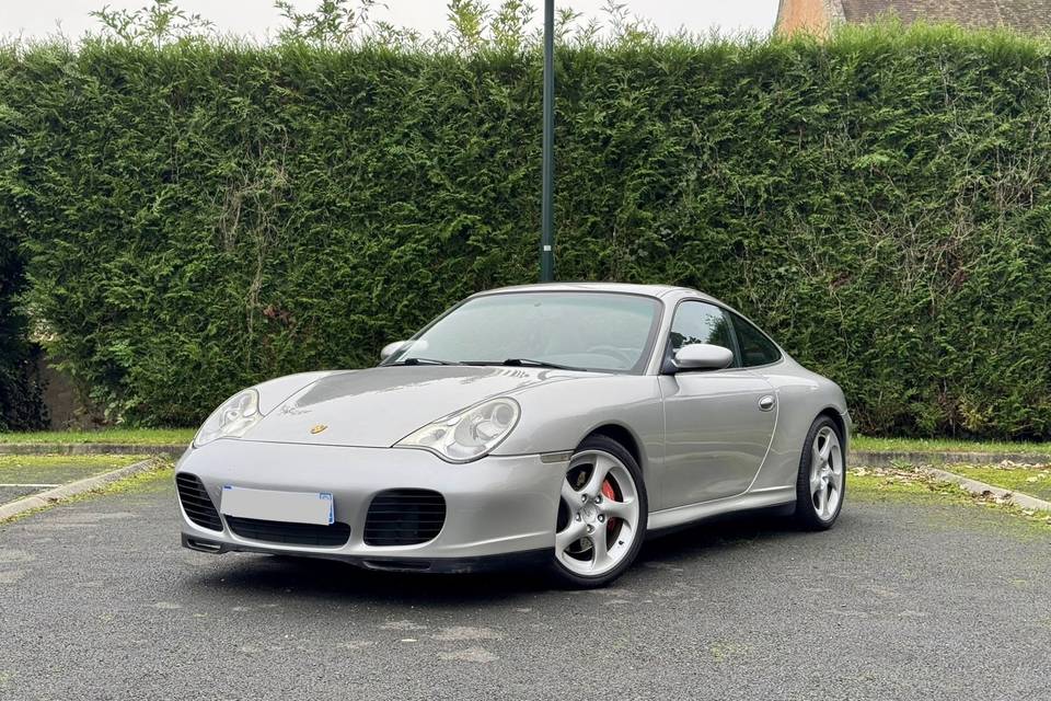 Porsche 911 4S