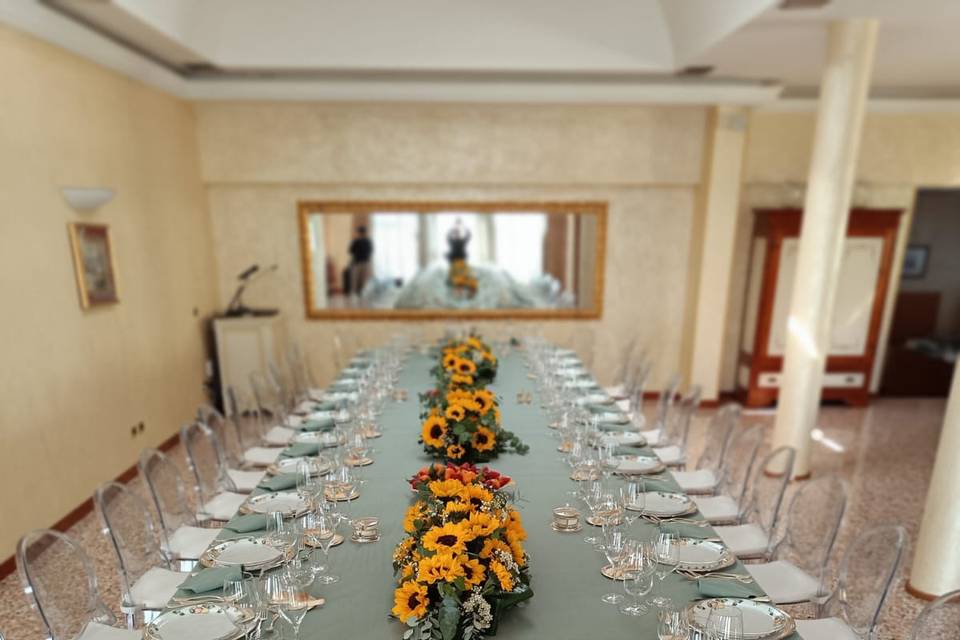 Tavolo imperiale in SalaLiving